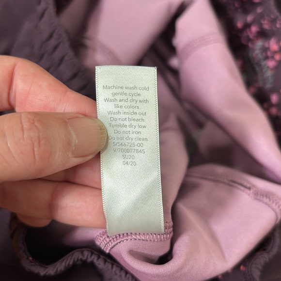 Athleta Hit It 2-In-1 Short Athletic Activewear running XS Warm Splatter Purple - Picture 8 of 8